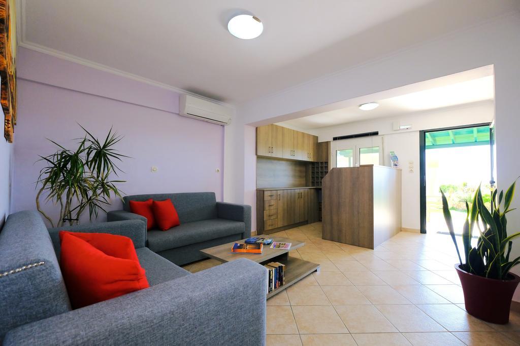 Pandora Apartments Moudhros Екстер'єр фото